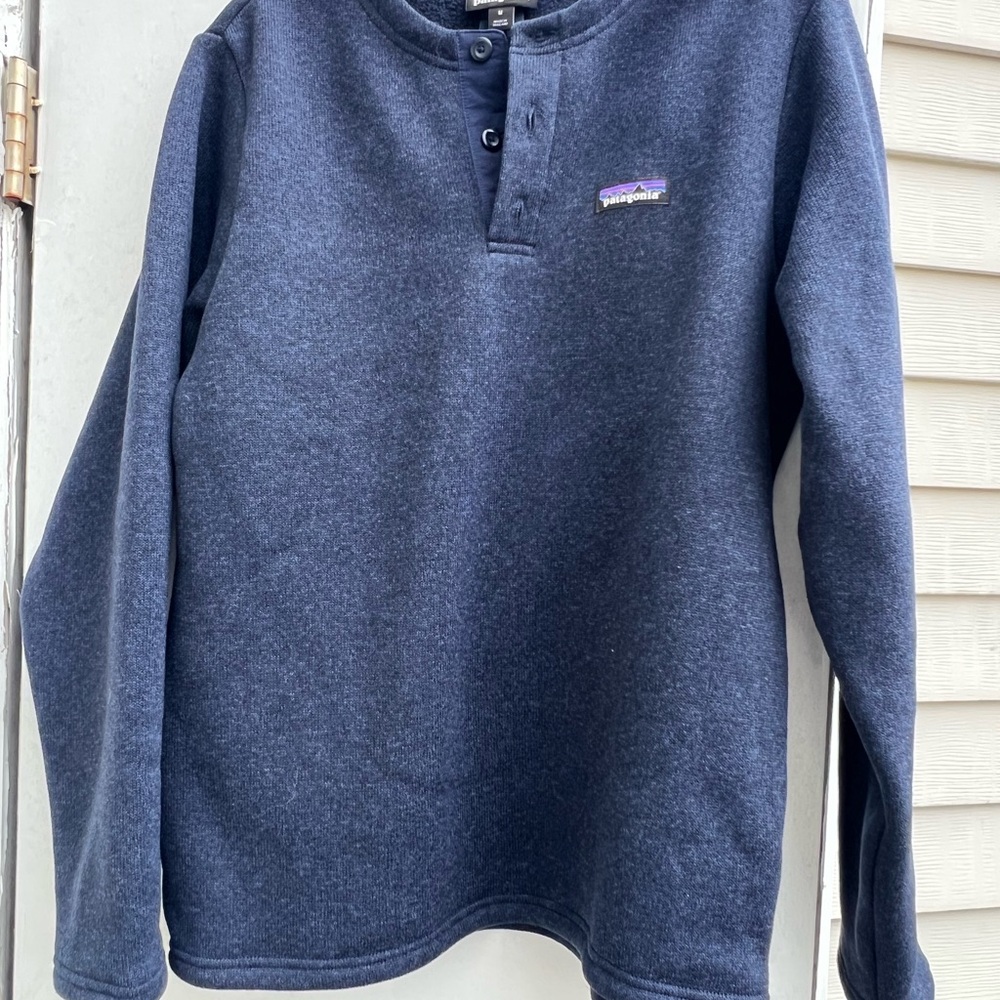 Patagonia Men's Dark Blue Crewneck Sweater new w/o tags